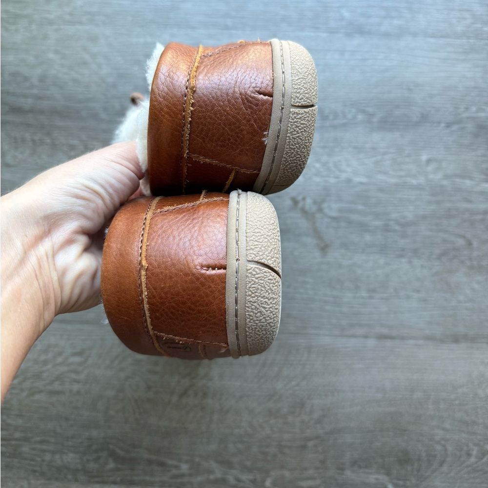 Lands' End Unisex Brown Fuzzy Leather Loafers US 8 M/ US 10 W - Picture 3 of 8